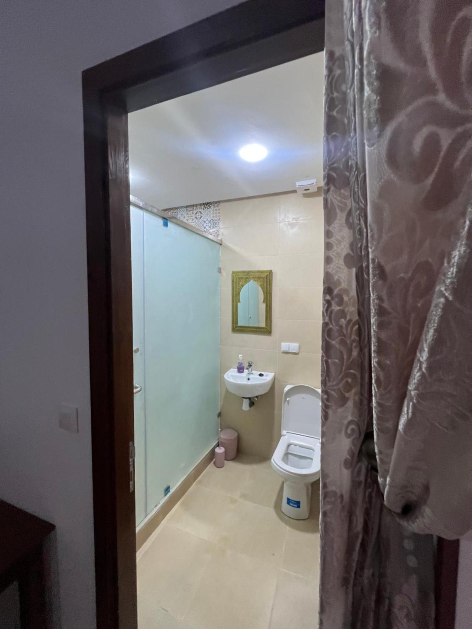 Riad El Wazania Rabat Luaran gambar