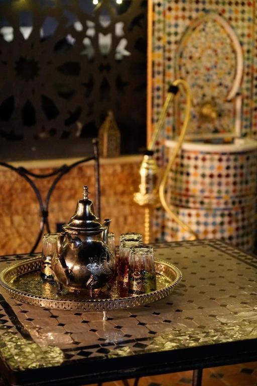 Riad El Wazania Rabat Luaran gambar